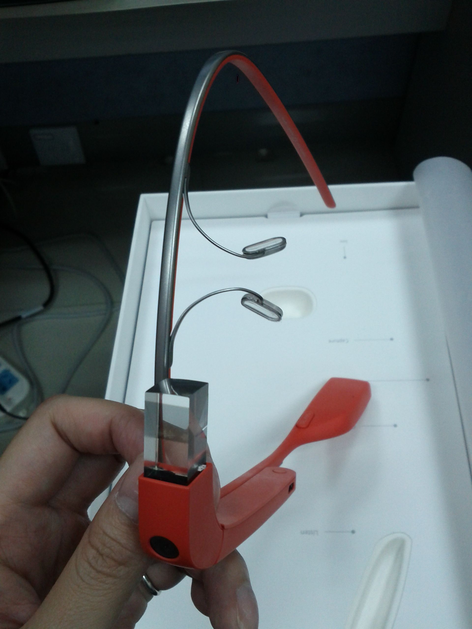 Google Glass 本体