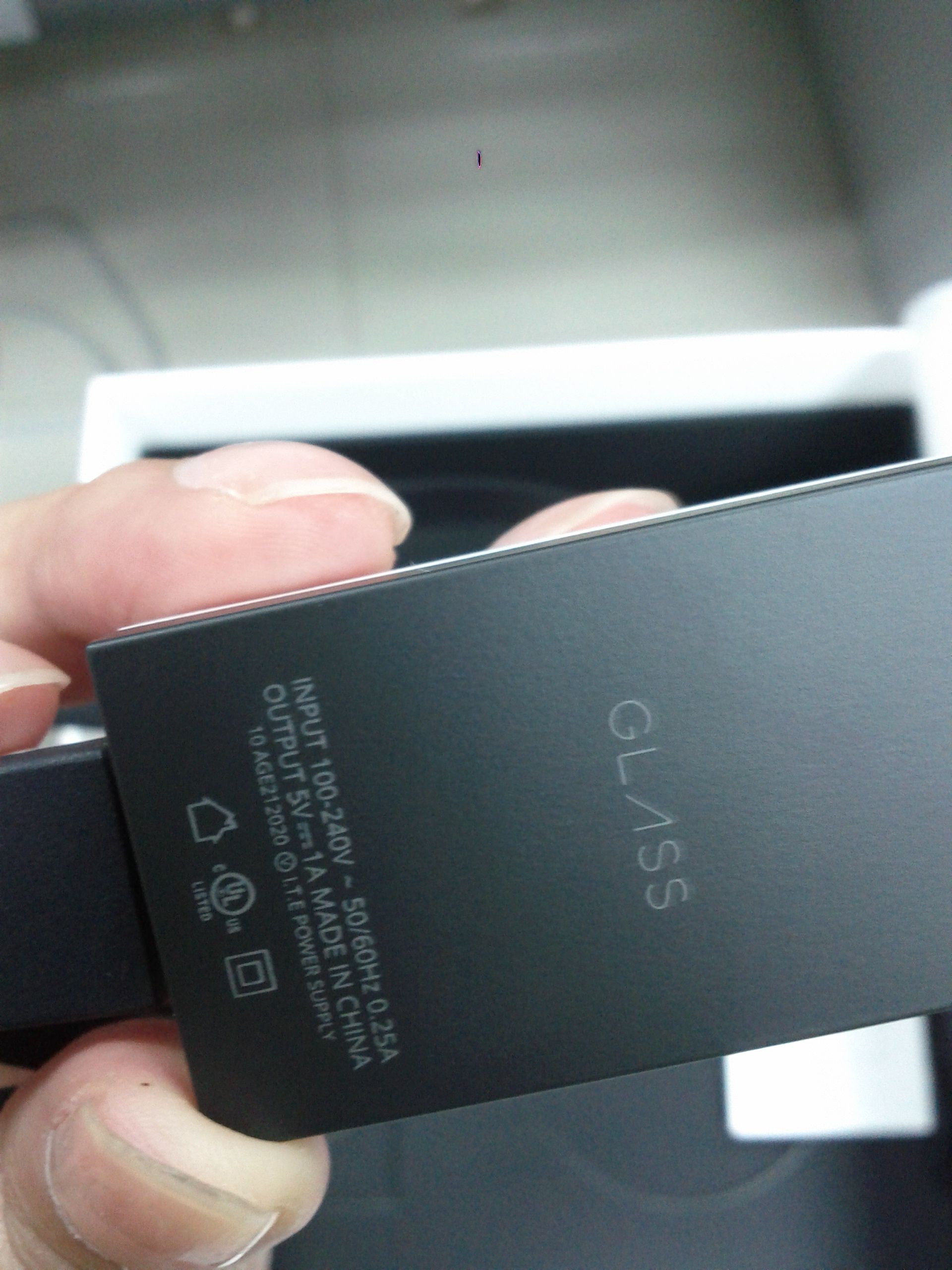 Google Glass 专用充电器