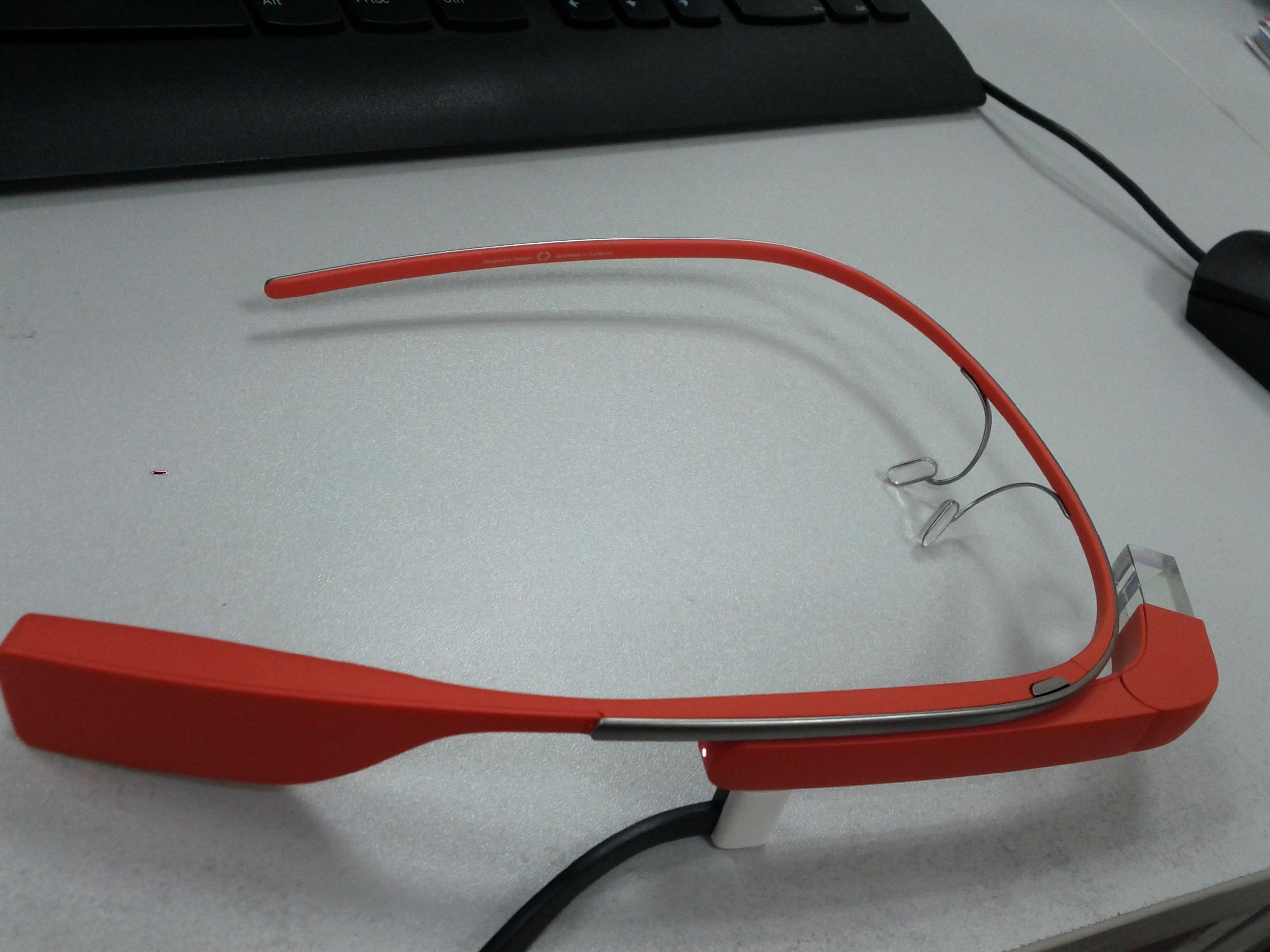 Google Glass 本体俯瞰图